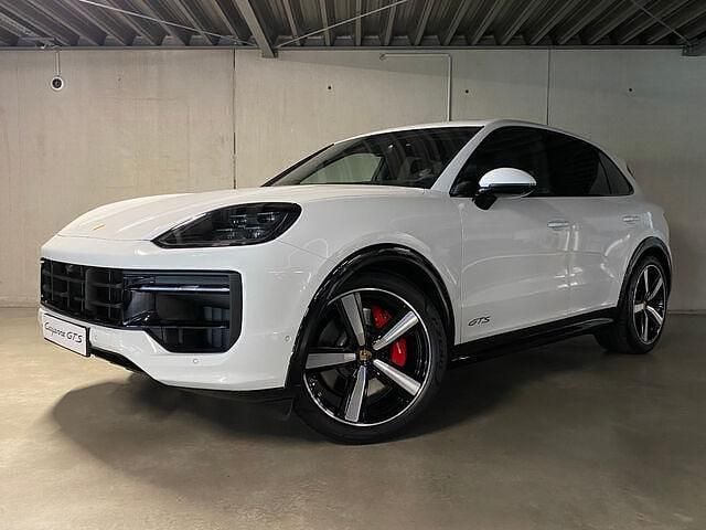 Usata Porsche Cayenne GTS 500 CV (367 kW) 2025 Bianco SUV