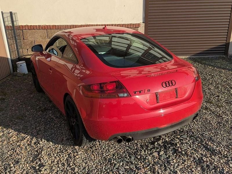 Używany Audi TT S-Line 200 KM (147 kW) 2006 Czerwony Coupe