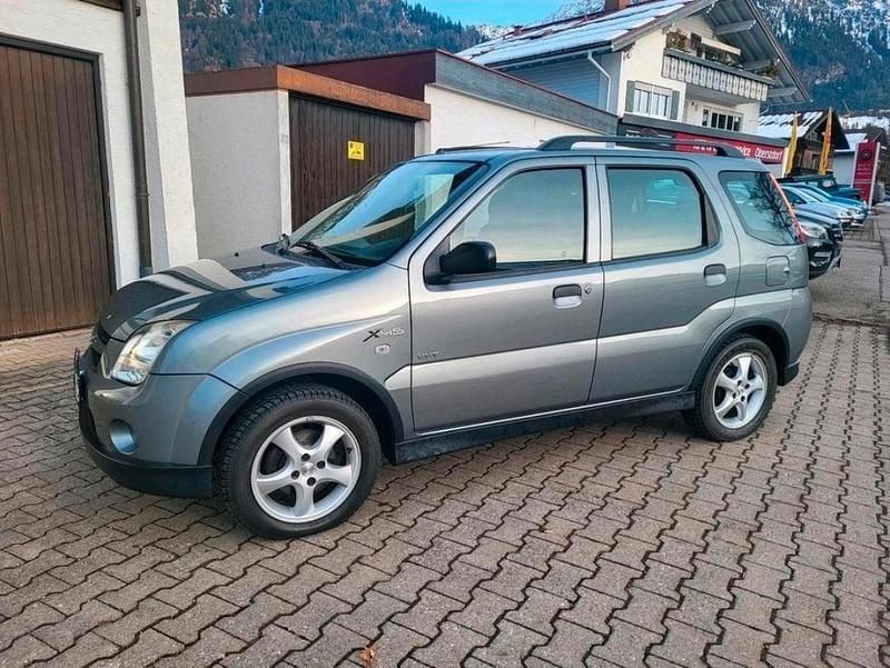 Gebraucht Suzuki Ignis 99 PS (72 kW) 2005 Silber Kleinwagen
