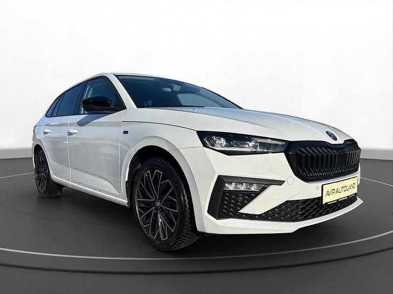 Gebraucht Skoda Scala Selection 95 PS (69 kW) 2025 Moonweiss Kleinwagen