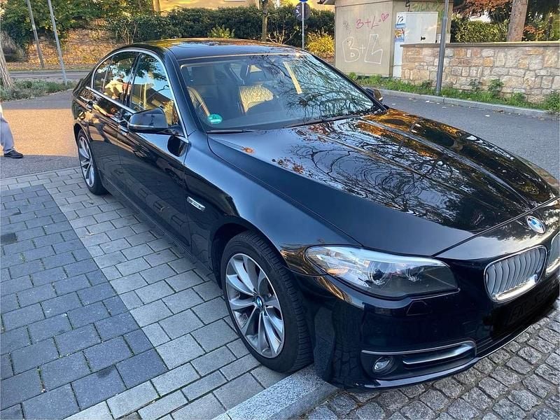 Gebraucht 2013 BMW 520 Efficient Dynamics Limousine | 8.250 € (Superpreis) - Bild 1/4