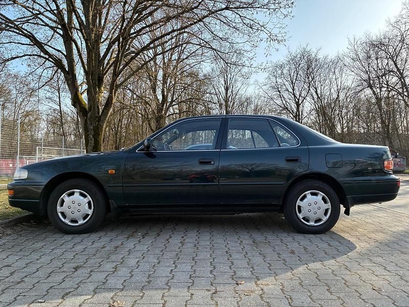 Gebraucht Toyota Camry 136 PS (100 kW) 1995 Grün Limousine