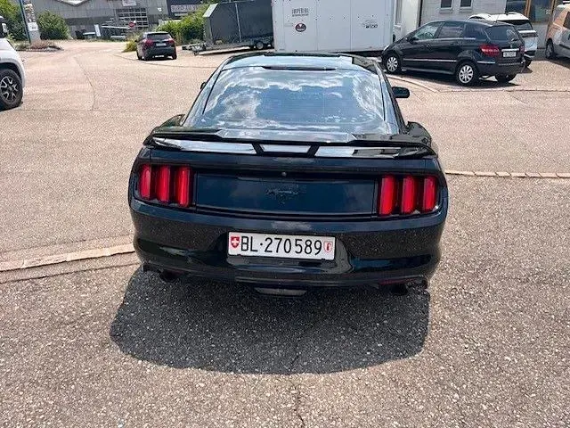 Gebraucht Ford Mustang 305 PS (224 kW) 2015 Schwarz Coupé