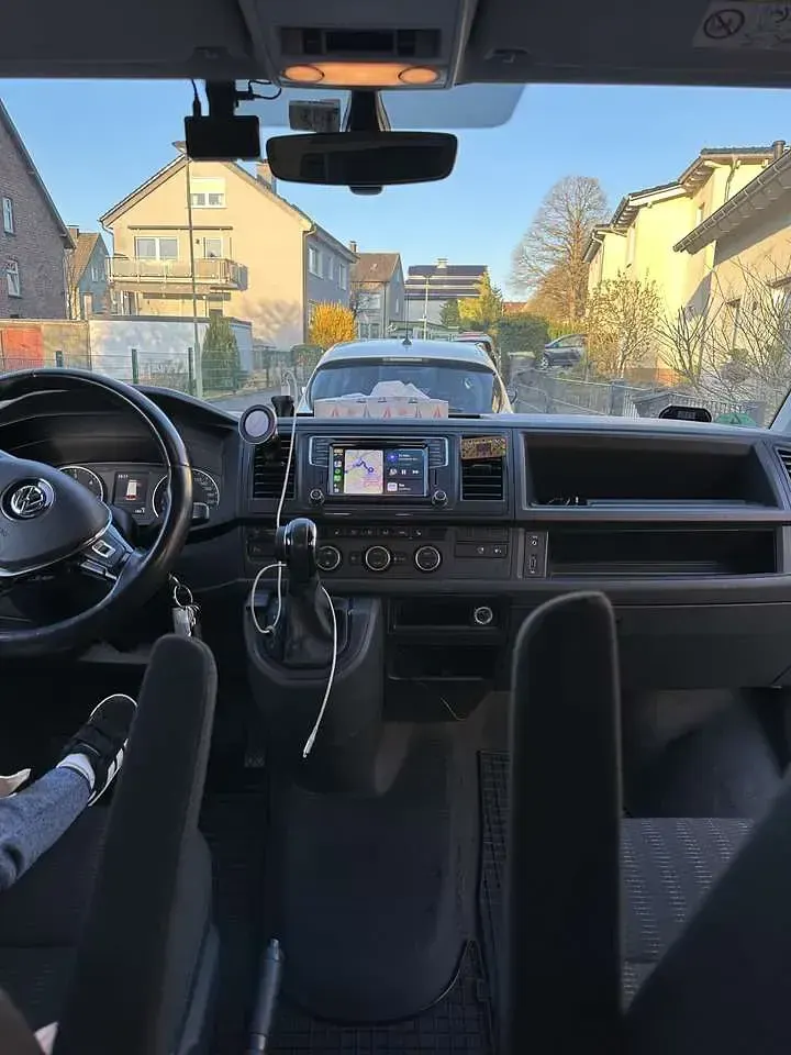 Gebraucht VW Caravelle Comfortline 204 PS (150 kW) 2016 Grau Van