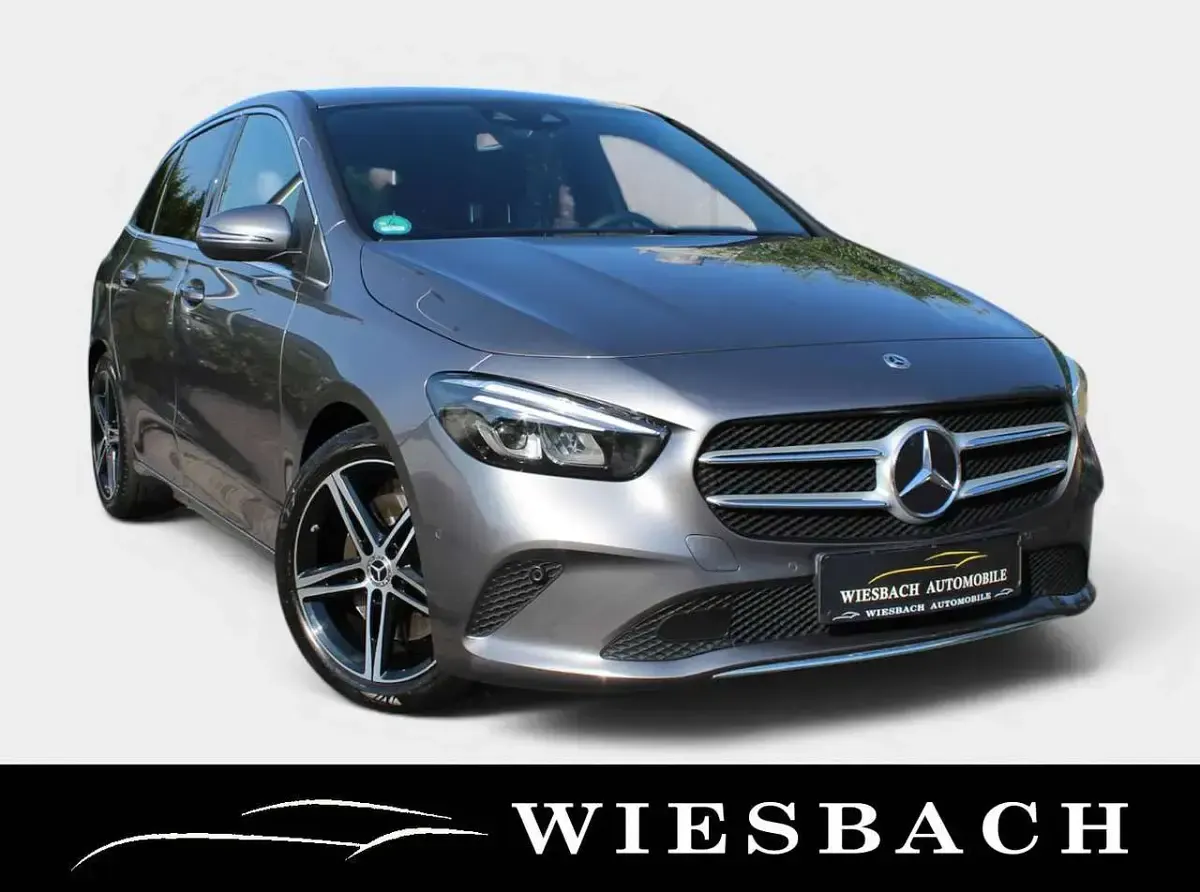 Gebraucht Mercedes B250 224 PS (164 kW) 2021 Montaingrau Kleinwagen
