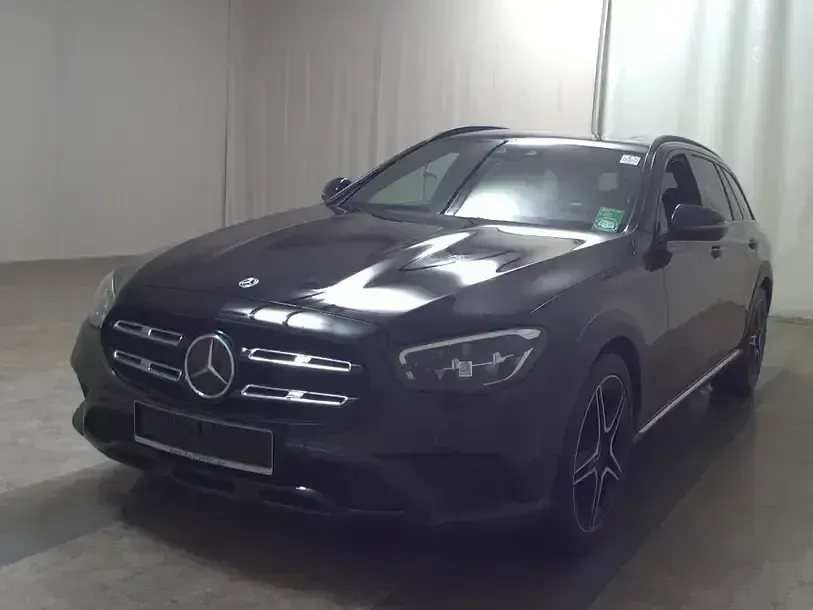 Gebraucht Mercedes E220 All-Terrain 194 PS (142 kW) 2022 Schwarz Kombi