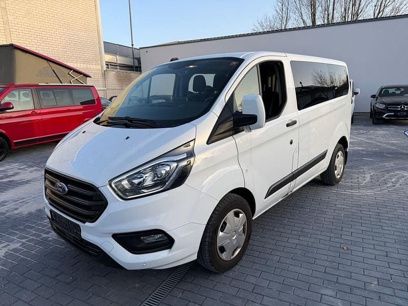Usata Ford Transit Custom 105 CV (77 kW) 2021 Bianco Station wagon