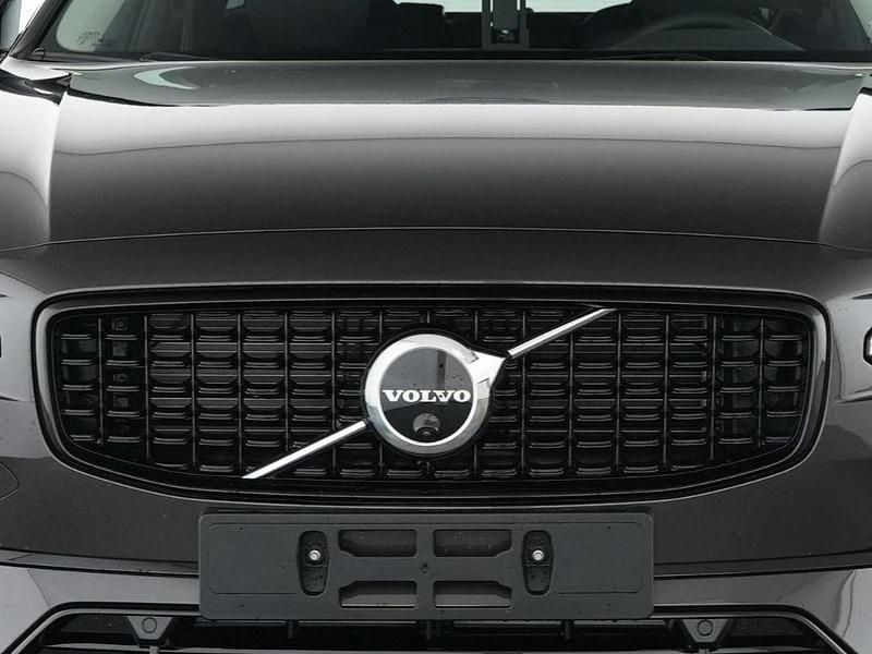 Gebraucht Volvo V90 Plus 398 PS (292 kW) 2025 Grau Kombi