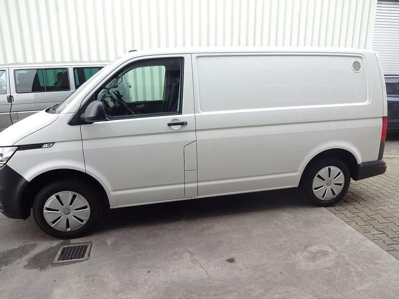 Gebraucht VW Transporter 110 PS (80 kW) 2021 Weiß Van
