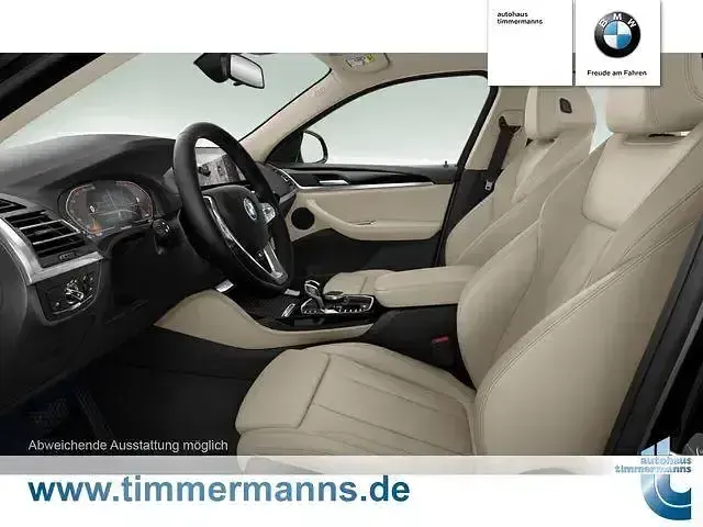 Gebraucht BMW X4 Efficient Dynamics 184 PS (135 kW) 2025  black sapphire metallic (metallic) SUV