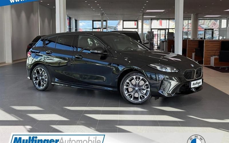 Neu BMW 123 Shadowline 218 PS (160 kW) 2025 Schwarz Kleinwagen