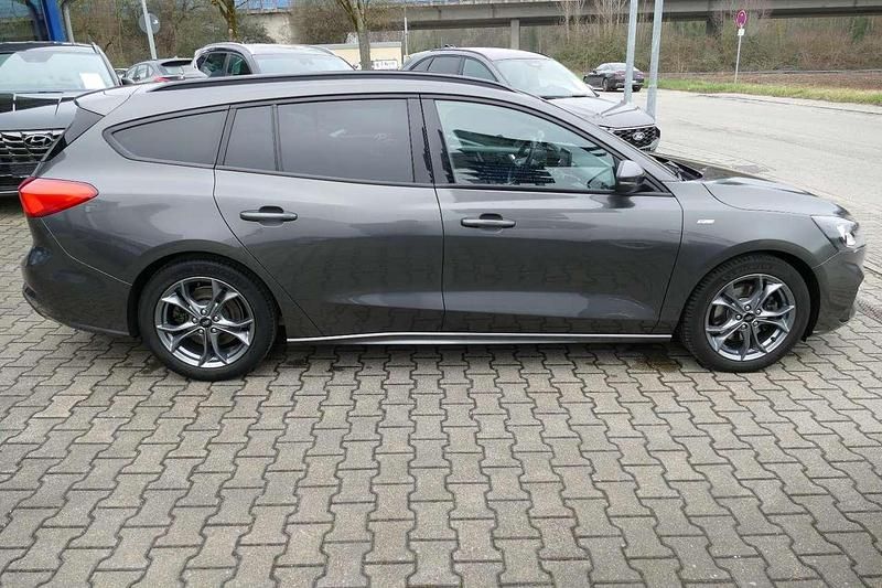Gebraucht Ford Focus ST 125 PS (91 kW) 2020 Magneticgrau (metallic) Kombi