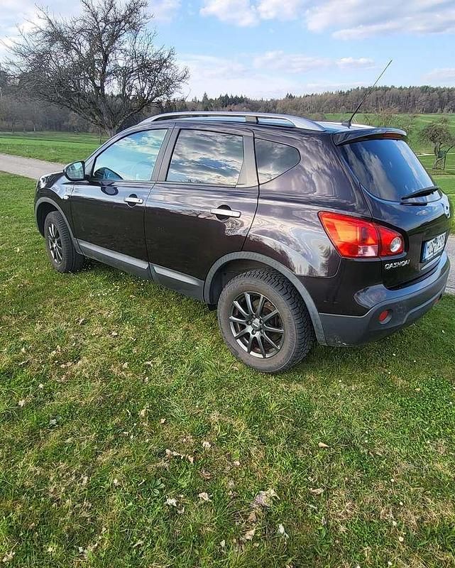 Gebraucht Nissan Qashqai I-Way 114 PS (83 kW) 2009 Violett SUV