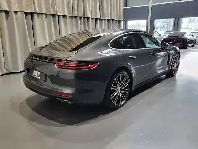 Gebraucht Porsche Panamera 4S 422 PS (310 kW) 2017 Grau Limousine