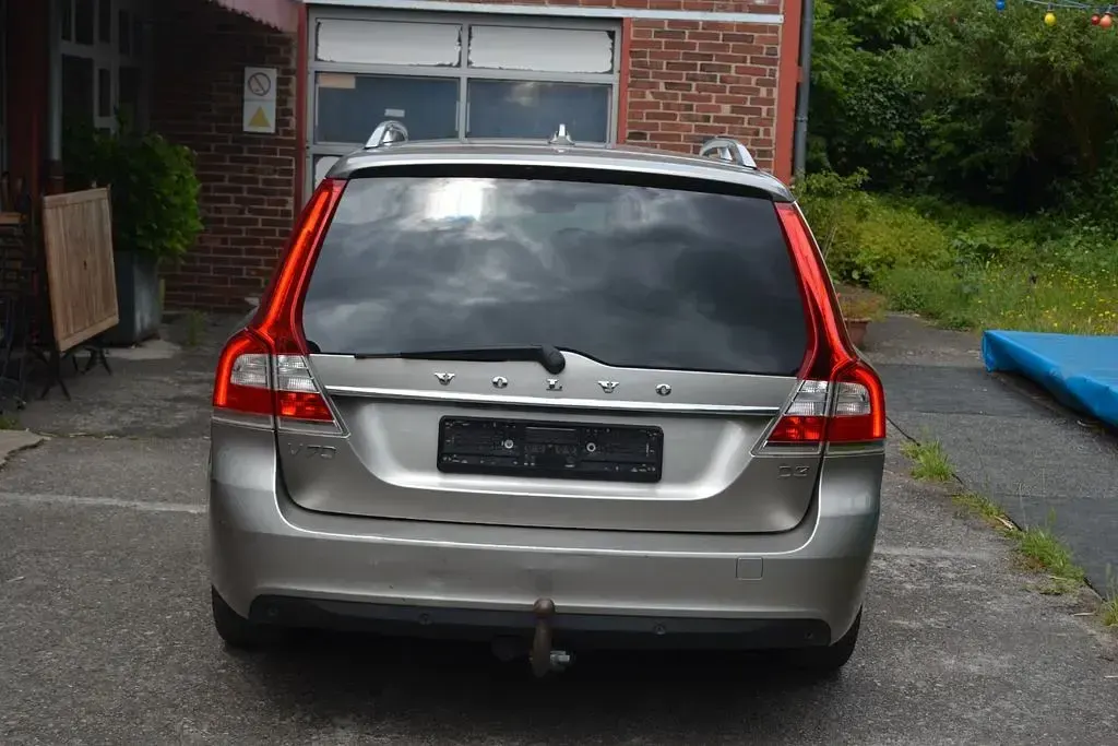 Gebraucht Volvo V70 150 PS (110 kW) 2015 Grau Kombi
