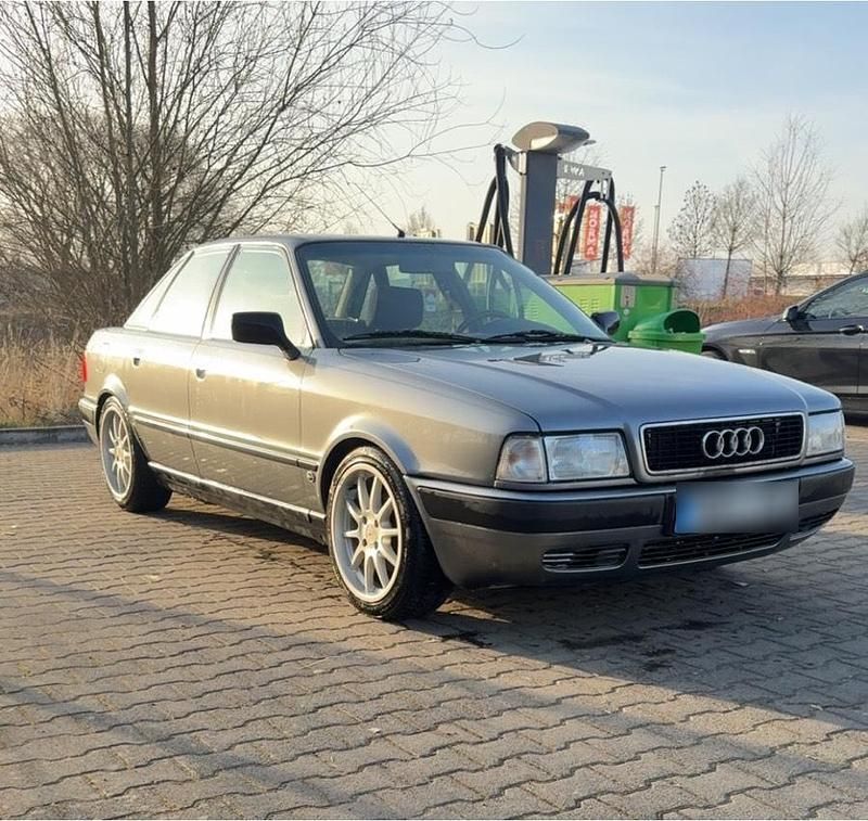 Gebraucht Audi 80 101 PS (74 kW) 1994 Grau Limousine