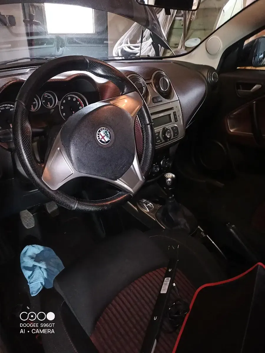 Gebraucht Alfa Romeo MiTo 2009 Schwarz Kleinwagen
