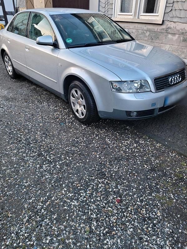 Gebraucht Audi A4 150 PS (110 kW) 2001 Grau Limousine