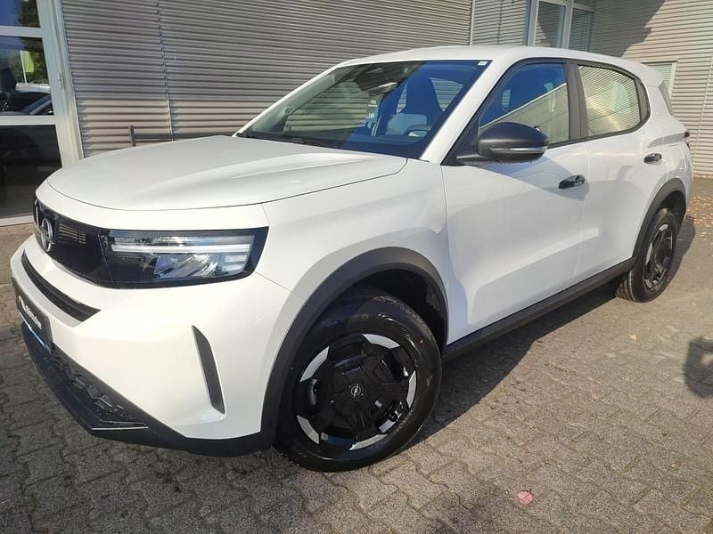 Neu Opel Frontera Edition 83 kW (113 PS) 2025 Lack weiss banquise/typ aussenverkleidung spiegel flach standard SUV