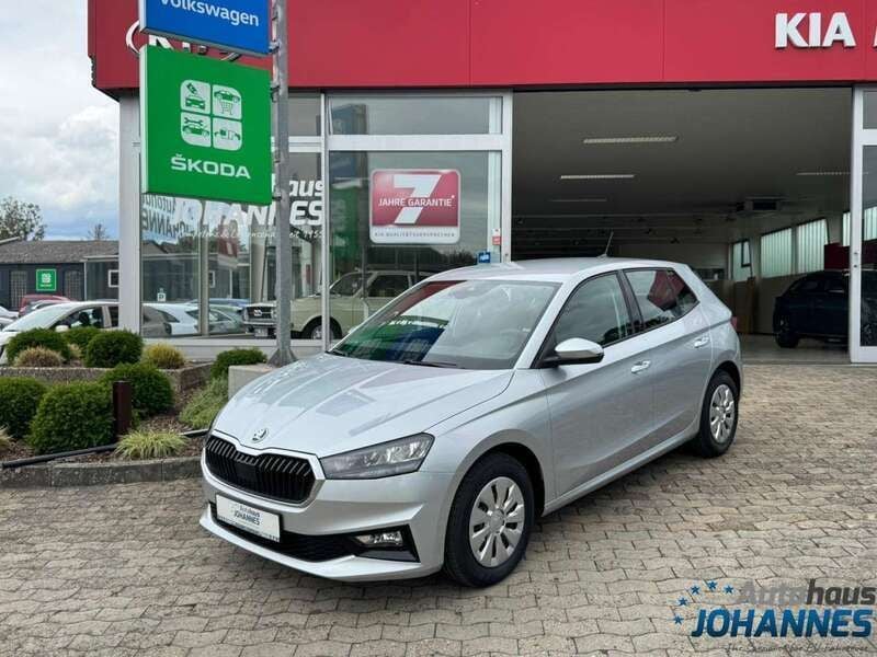 Brilliantsilber Neu 2025 Skoda Fabia Selection Kleinwagen | 22.990 € (Fairer Preis) - Bild 1/4