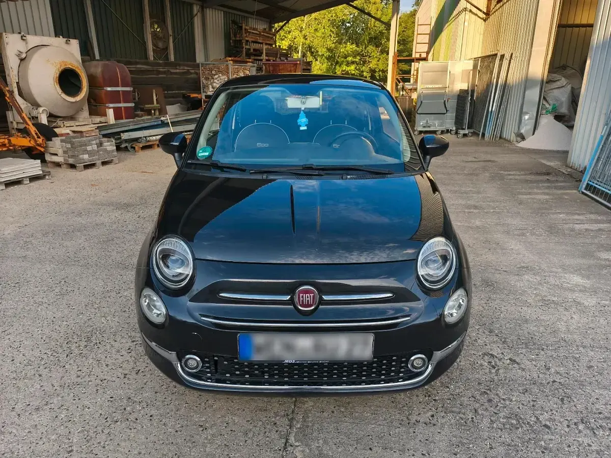 Gebraucht Fiat 500 Lounge 69 PS (50 kW) 2016 Schwarz Kleinwagen