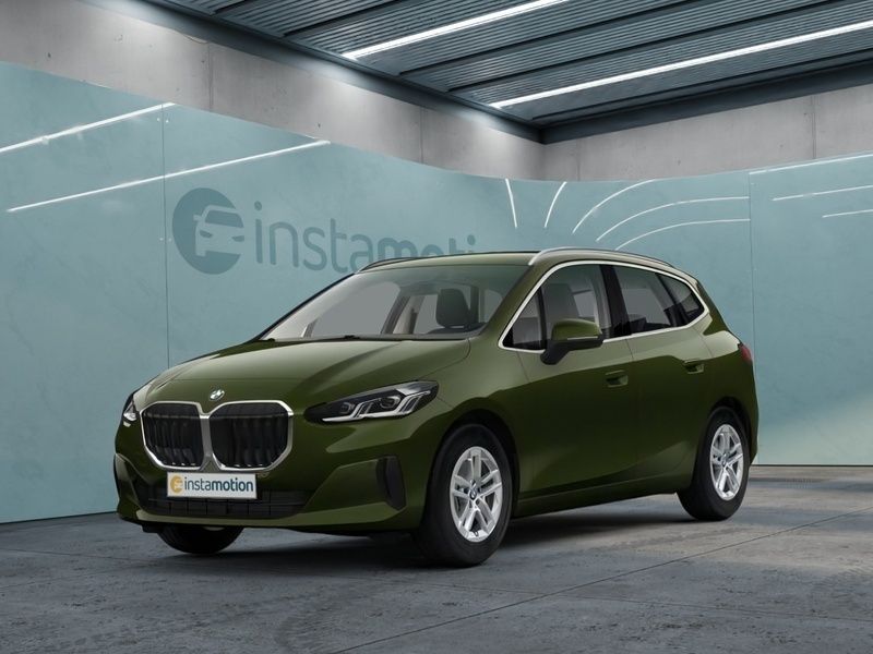 Grün Gebraucht 2022 BMW 218 Active Tourer Van / Kleinbus | 28.300 € (Fairer Preis) - Bild 1/4