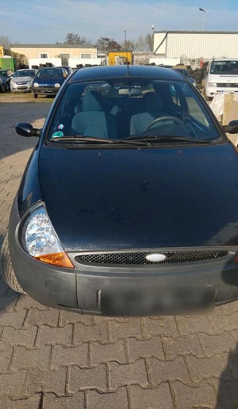 Second-hand Ford Ka 55 CP (40 kW) 2005 Albastru Hatchback