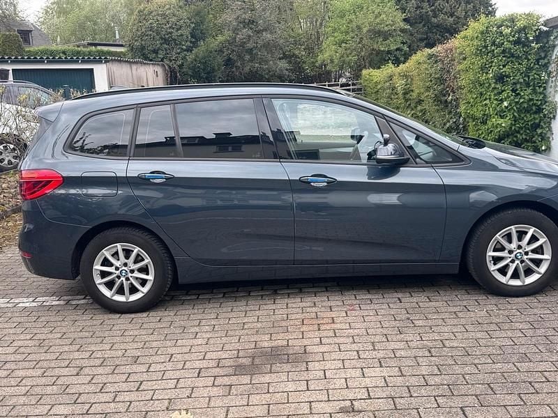 Second-hand BMW 216 116 CP (85 kW) 2017 Andere farben Break