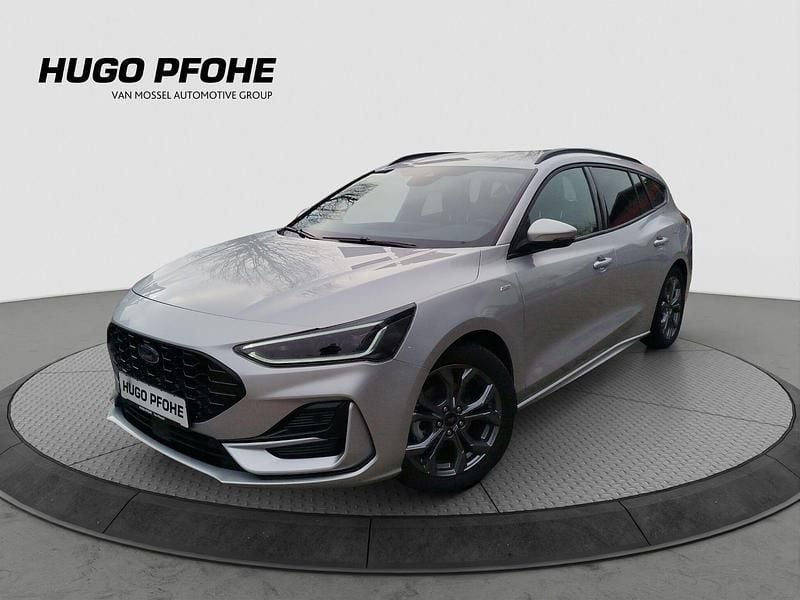 Silber Gebraucht 2023 Ford Focus ST-Line Kombi | 24.650 € (Fairer Preis) - Bild 1/4