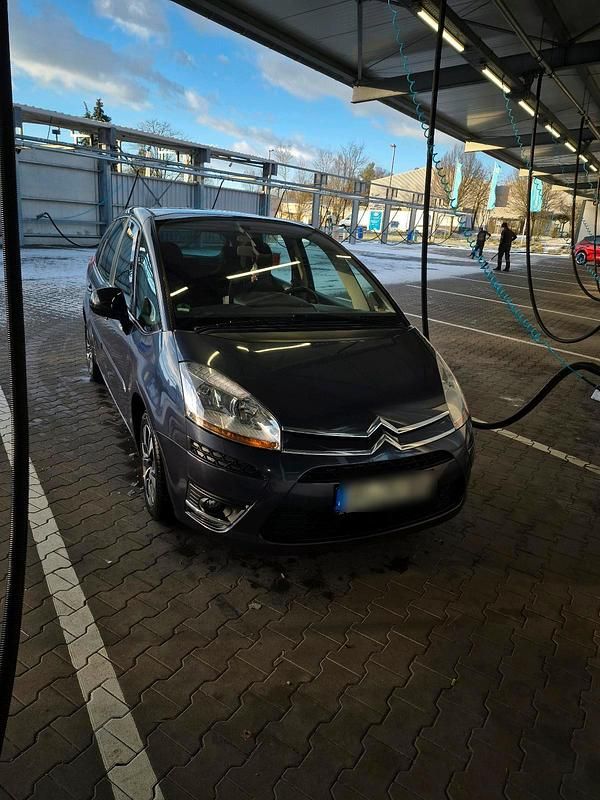 Braun Gebraucht 2010 Citroën C4 Picasso Van / Kleinbus | 3.000 € - Bild 1/4