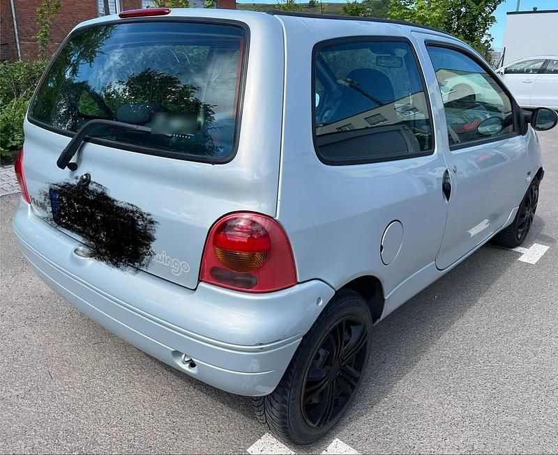 Second-hand Renault Twingo 75 CP (55 kW) 2003 Argintiu Hatchback
