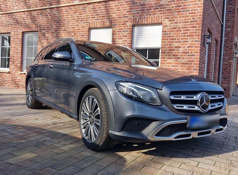 Gebraucht Mercedes E400 340 PS (250 kW) 2018 Grau Kombi