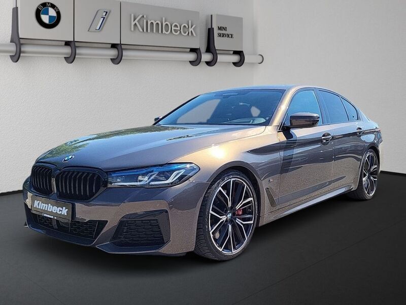 Bmw individual alvitgrau meta Gebraucht 2022 BMW M550 M Sport Limousine | 54.990 € (Fairer Preis) - Bild 1/4