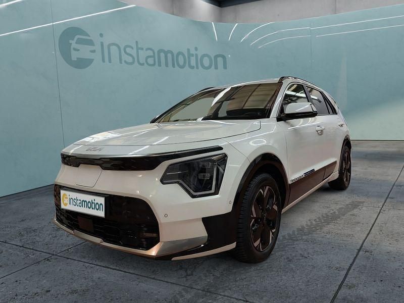 Weiß Gebraucht 2024 Kia e-Niro Inspiration SUV | 29.949 € (Fairer Preis) - Bild 1/4