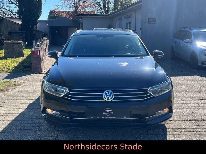 Gebraucht VW Passat Comfortline 120 PS (88 kW) 2015 Schwarz Kombi