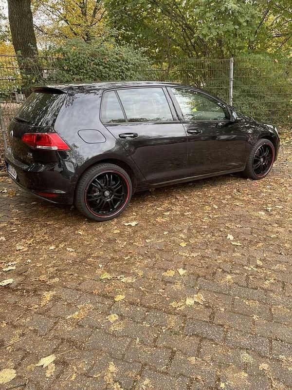 Gebraucht VW Golf VII Trendline 86 PS (63 kW) 2013 Limousine