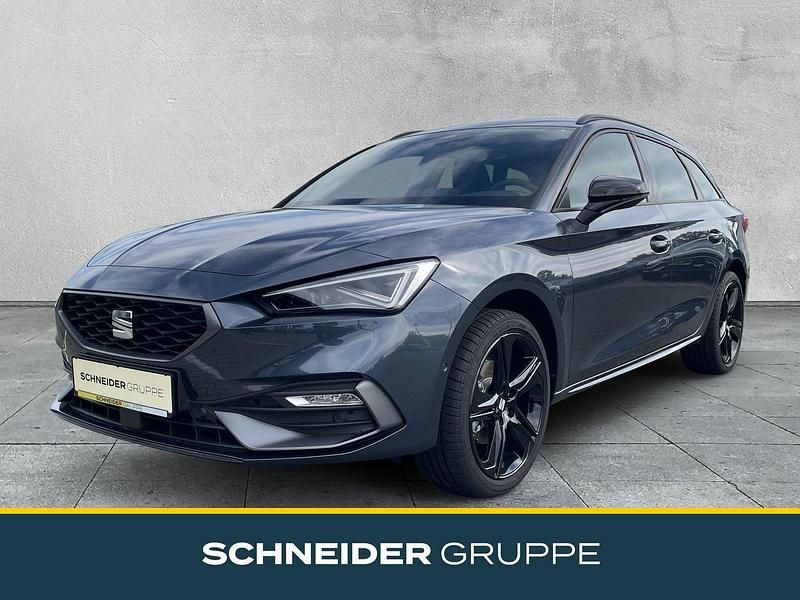 Grau Neu 2025 Seat Leon Black Edition Limousine | 39.950 € - Bild 1/4