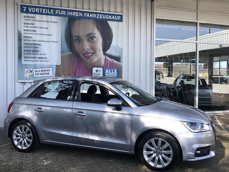 Gebraucht Audi A1 Comfort 70 PS (51 kW) 2016 Silber Kleinwagen
