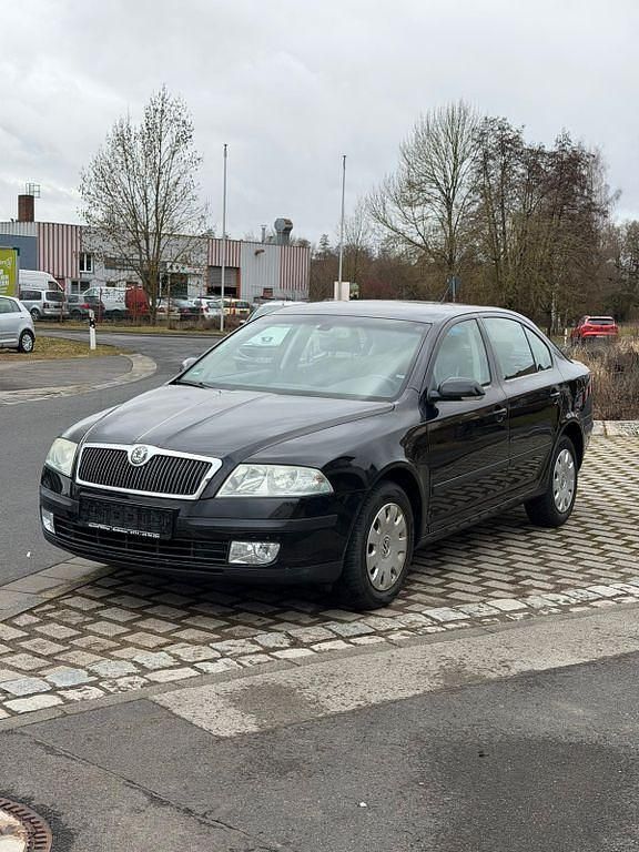 Gebraucht Skoda Octavia 105 PS (77 kW) 2004 Schwarz Limousine