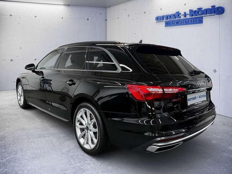 Second-hand Audi A4 Advanced 204 CP (150 kW) 2023 Negru Break