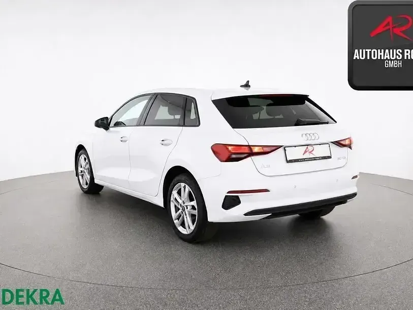 Gebraucht Audi A3 Business 116 PS (85 kW) 2023 Ibisweiß Limousine