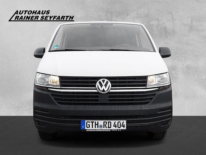 Gebraucht VW T6.1 90 PS (66 kW) 2023 Weiß schwarz Van