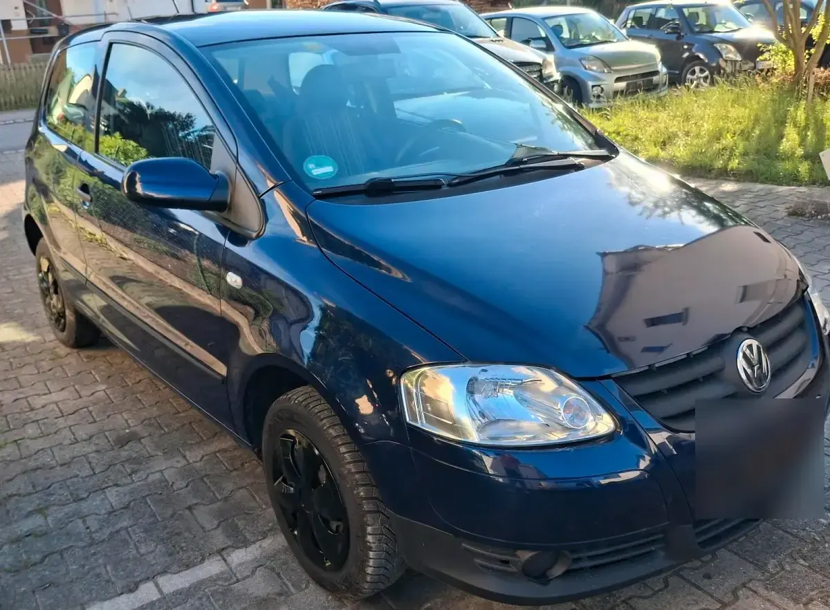 Gebraucht VW Fox 60 PS (44 kW) 2007 Blau Kleinwagen