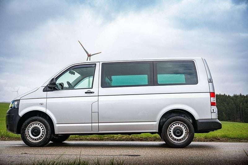 Gebraucht VW T5 140 PS (102 kW) 2014 Silber Van