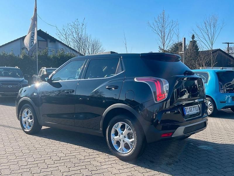Gebraucht SsangYong Tivoli 163 PS (119 kW) 2026 Schwarz SUV