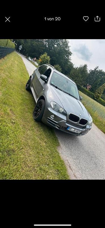 Grau Gebraucht 2008 BMW X5 SUV | 12.500 € (Fairer Preis) - Bild 1/4