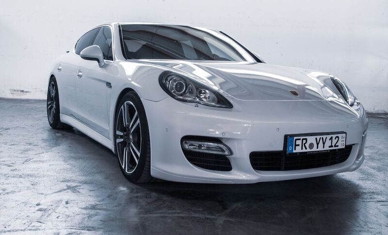 Weiß Gebraucht 2010 Porsche Panamera Turbo Limousine | 32.500 € (Superpreis) - Bild 1/4