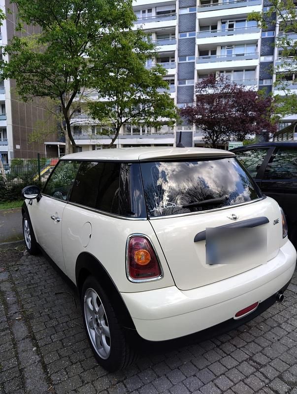 Gebraucht Mini ONE 75 PS (55 kW) 2009 Weiß Kleinwagen