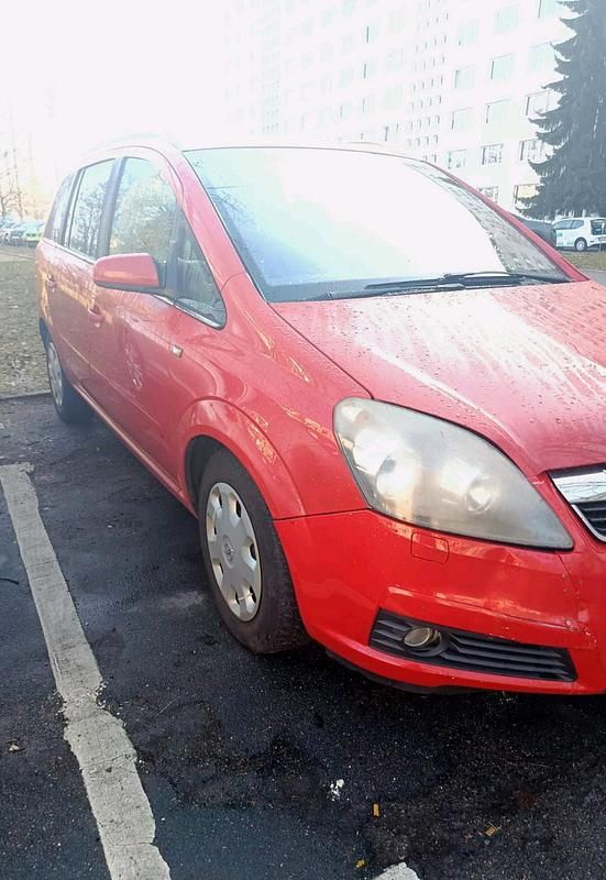 Gebraucht Opel Zafira 105 PS (77 kW) 2006 Rot Van / Kleinbus