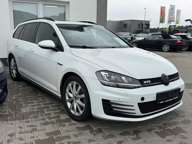Weiß Gebraucht 2016 VW Golf VII GTD Kombi | 7.999 € (Superpreis) - Bild 1/4
